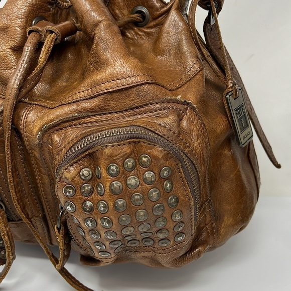 Frye Brooke Studded Drawstring Bucket Bag Purse Brown Leather Shoulder Bag - Picture 3 of 12